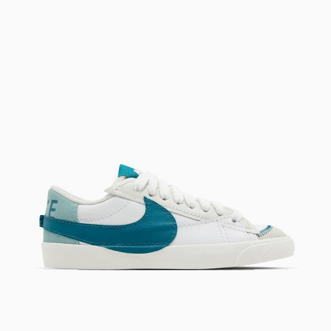 NIKE BLAZER LOW 77 WMNS