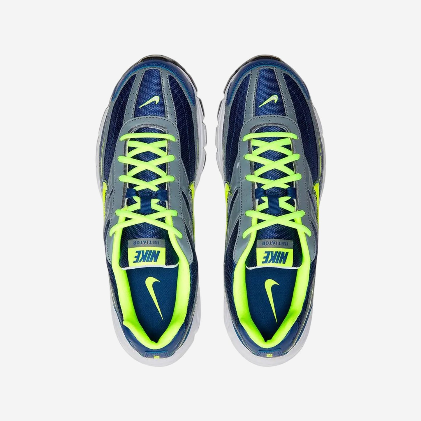 NIKE INTIATOR