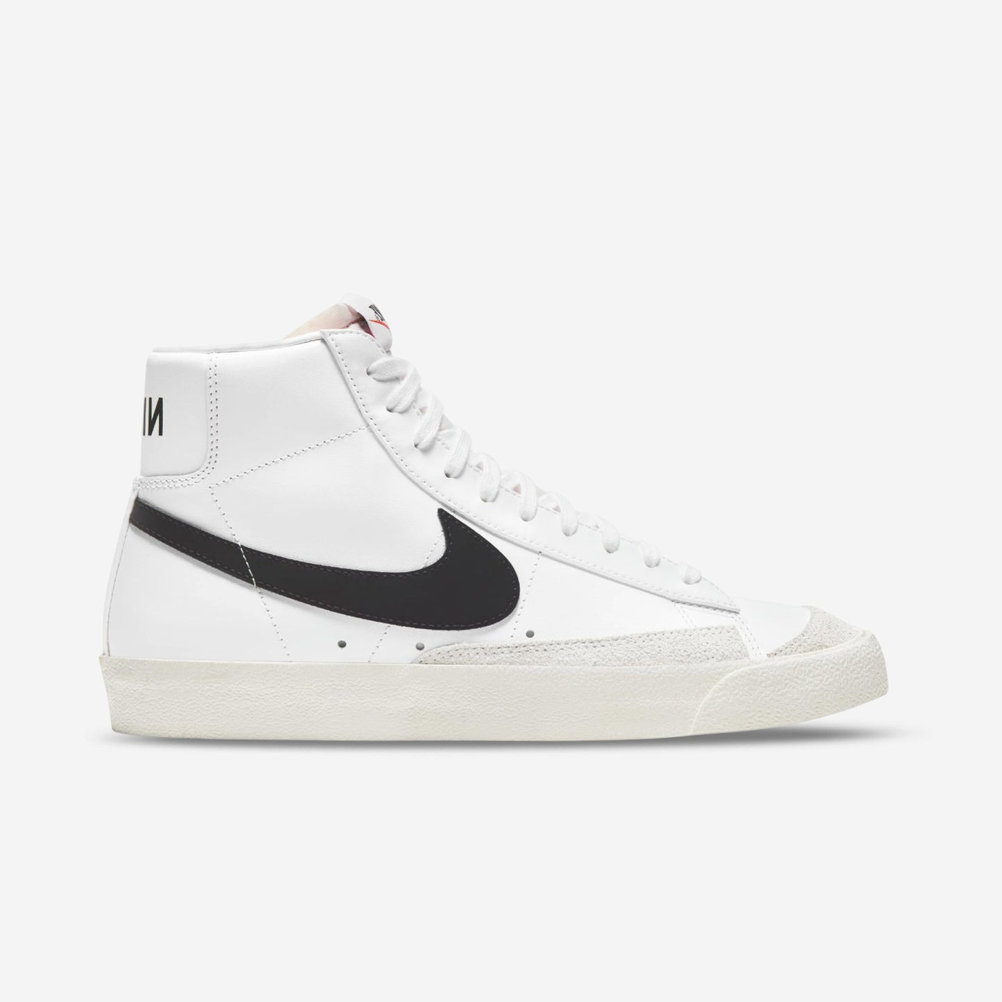 NIKE BLAZER MID 77 VINTAGE