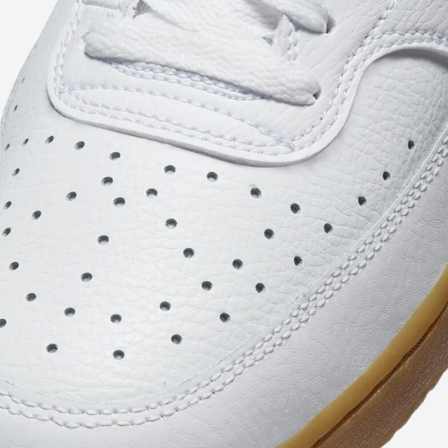 NIKE COURT VISION LOW