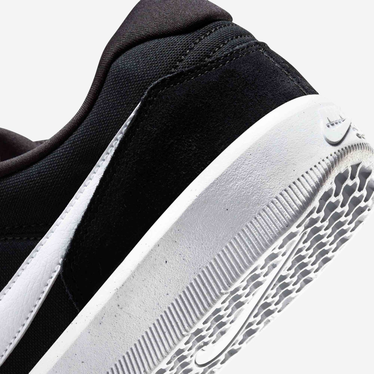 NIKE SB FORCE 58