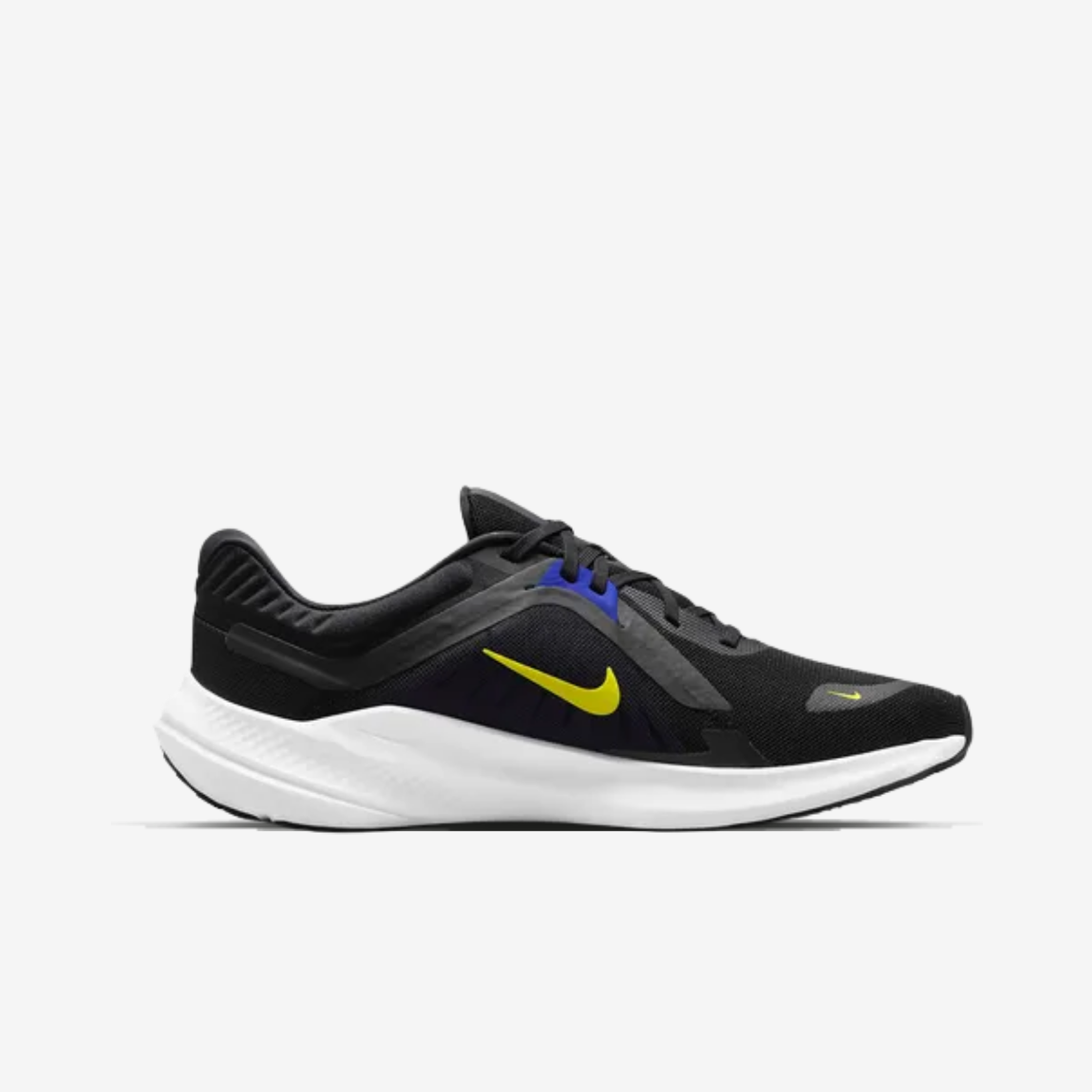 NIKE QUEST 5
