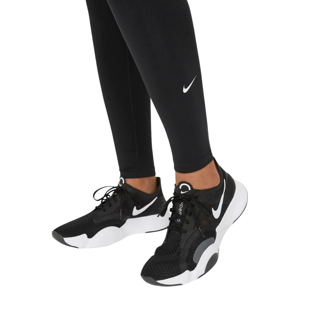 Nike Dri-FIT One