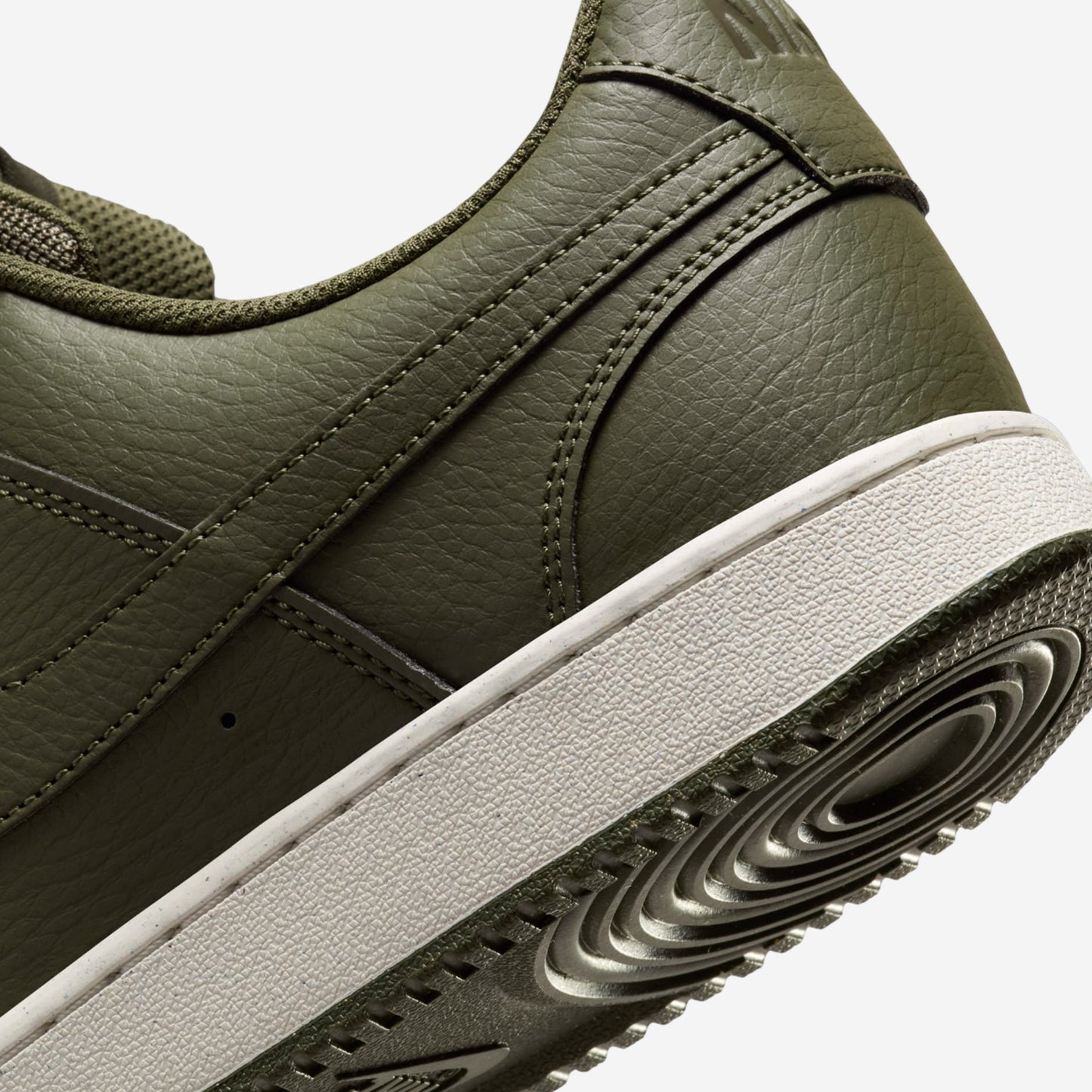 NIKE COURT VISION LOW NN