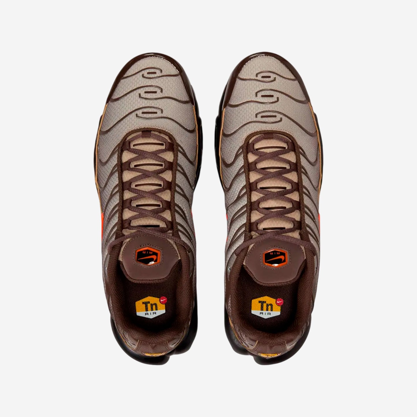 NIKE AIR MAX PLUS