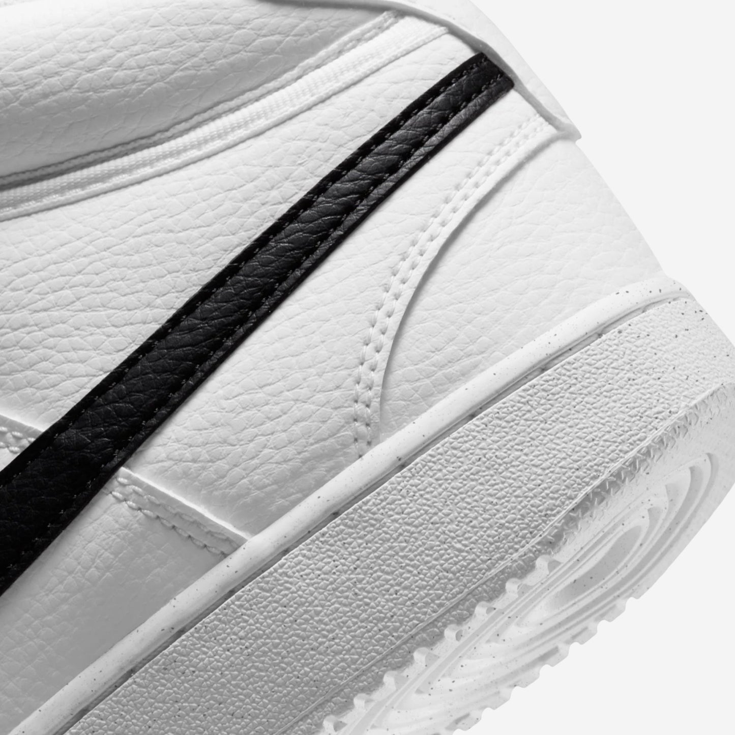 NIKE COURT VISION MID NN