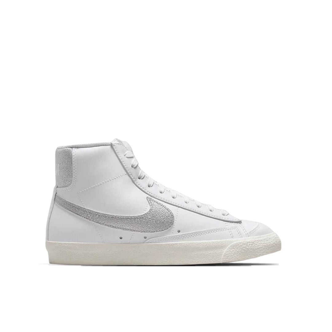 NIKE BLAZER MID AND APOS 77 ESS