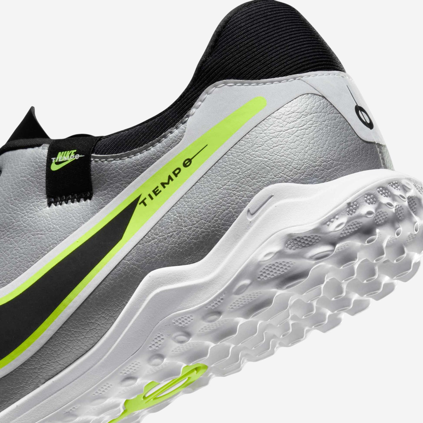 NIKE TIEMPO LEGEND 10 ACADEMY
