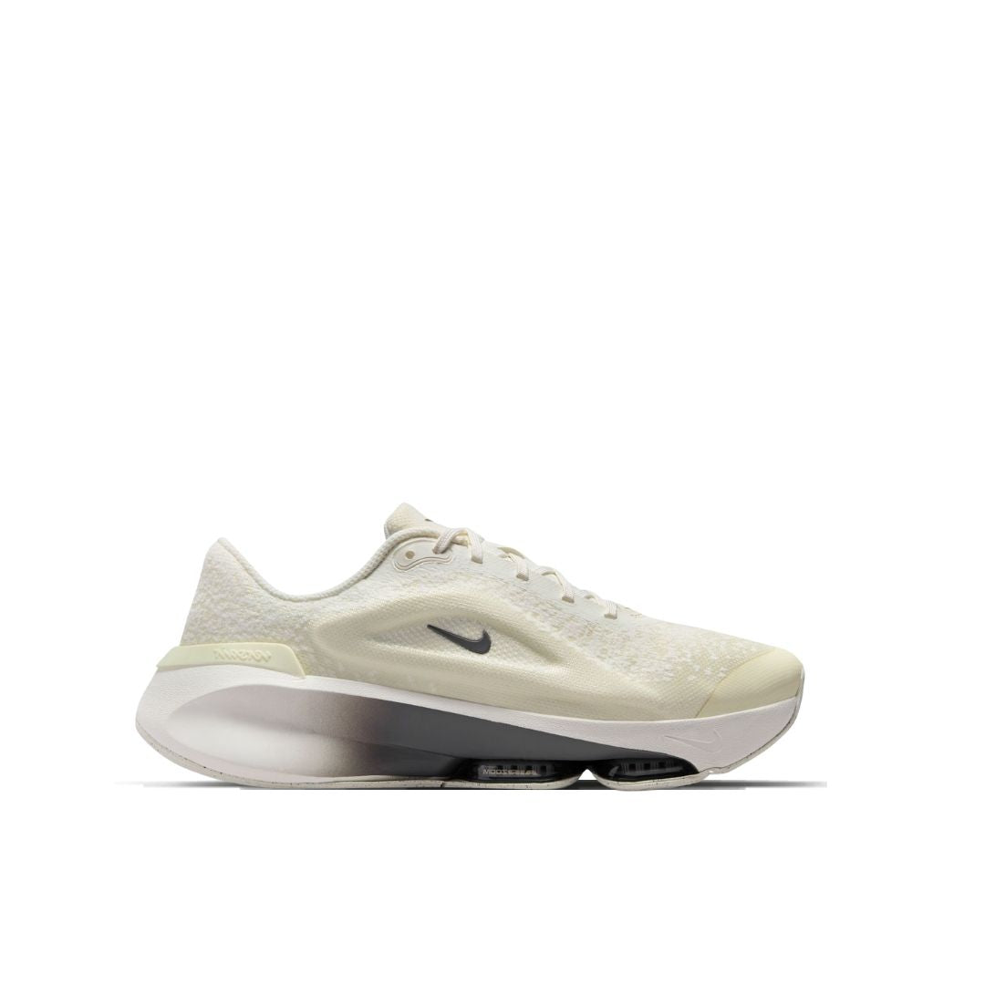 NIKE VERSAIR