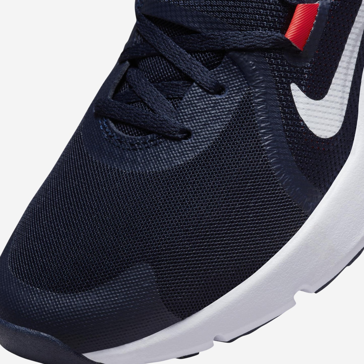 NIKE IN- SEASON TR 13