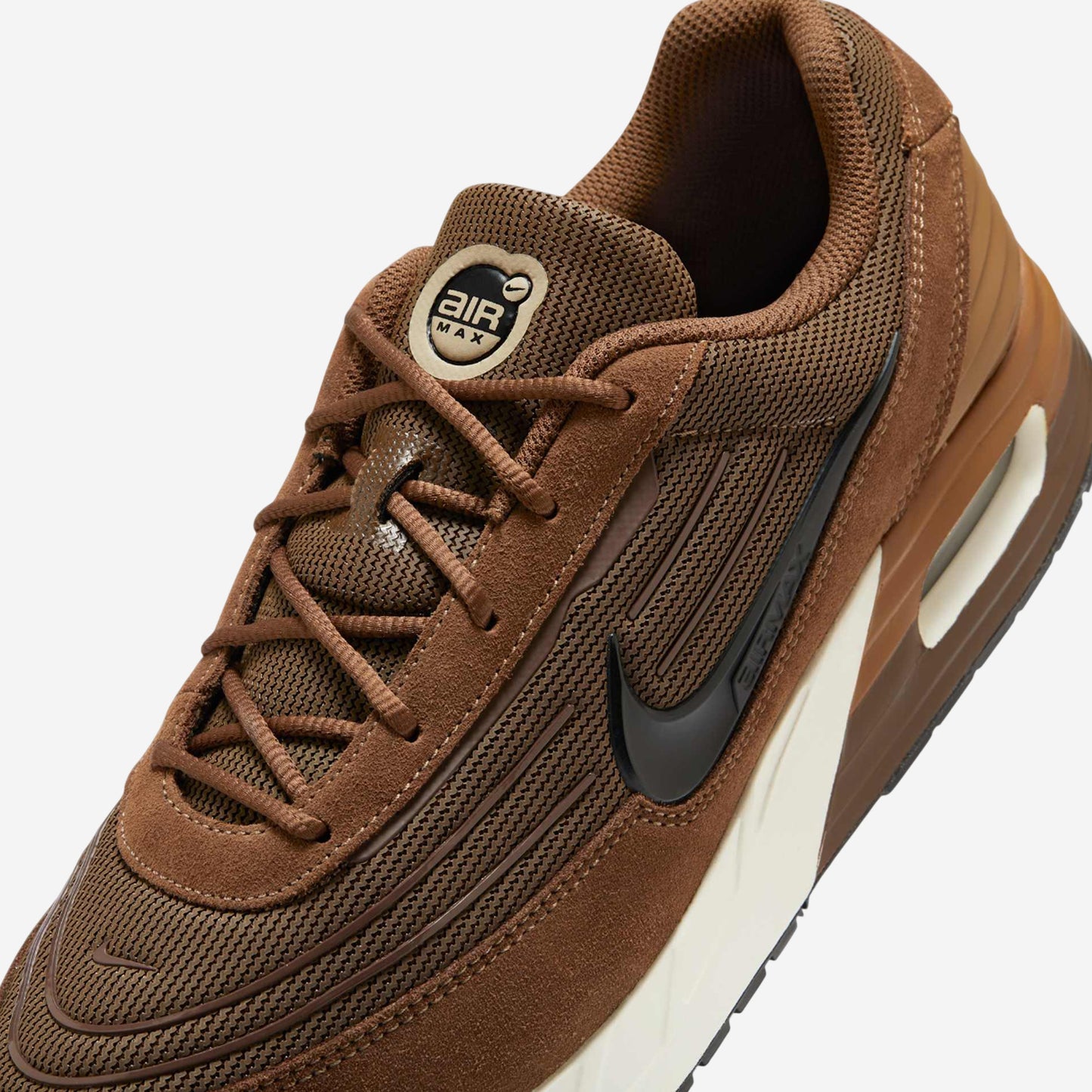 NIKE AIR MAX VERSE