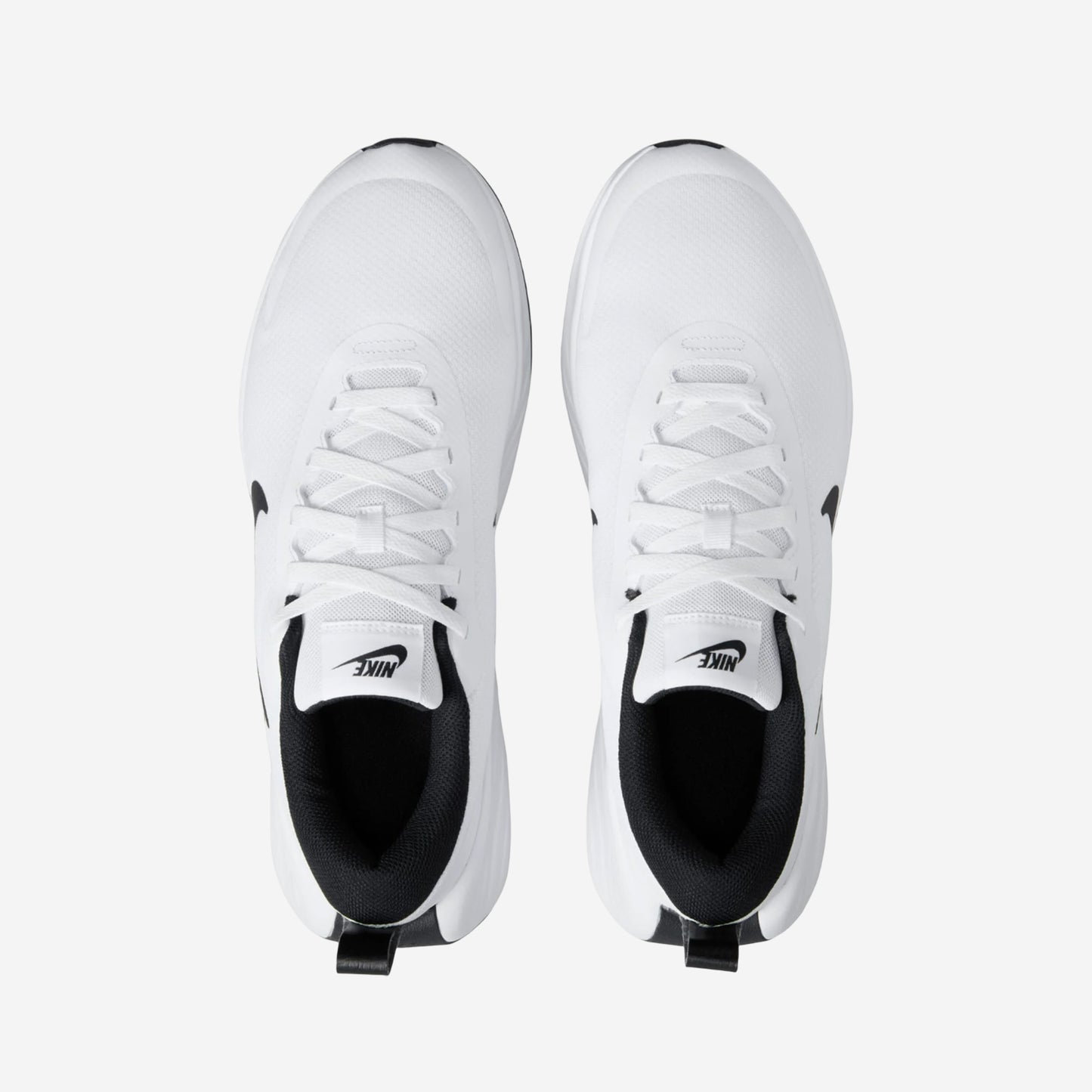 NIKE PROMINA