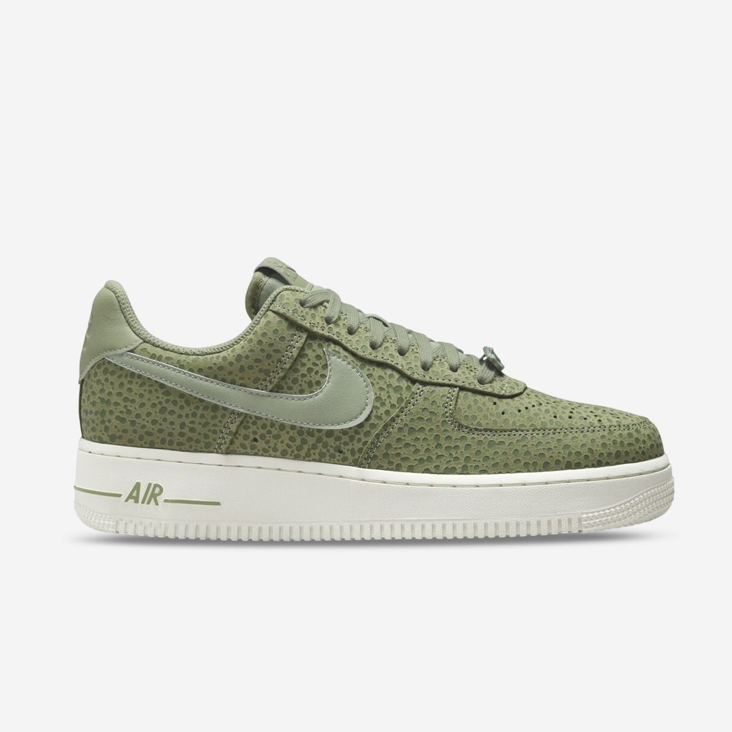 NIKE AIR FORCE 1' 07
