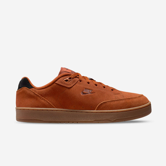 NIKE GRANDSTAND II SUEDE