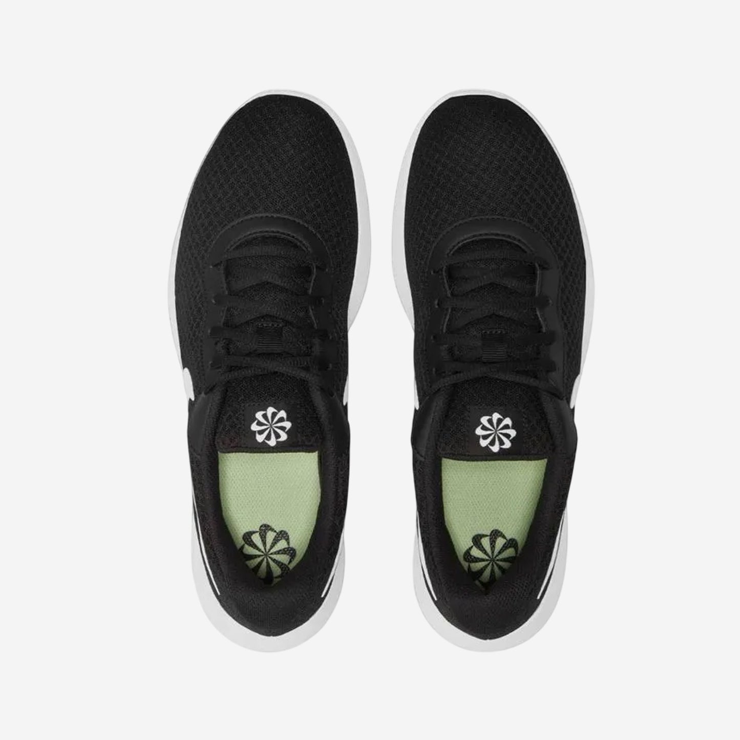 NIKE TANJUN
