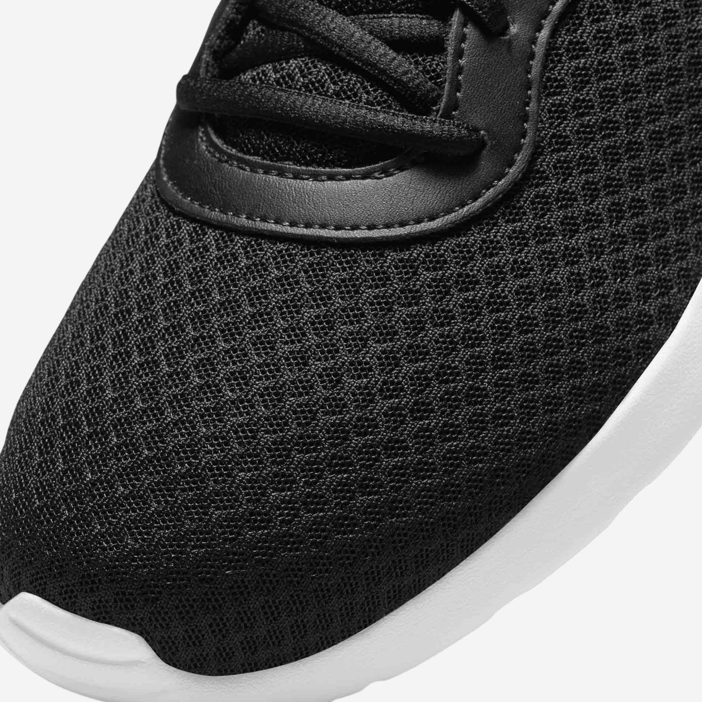 NIKE TANJUN