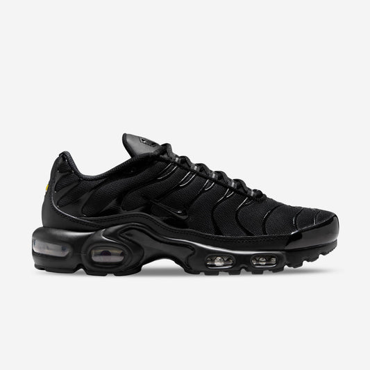 NIKE AIR MAX PLUS
