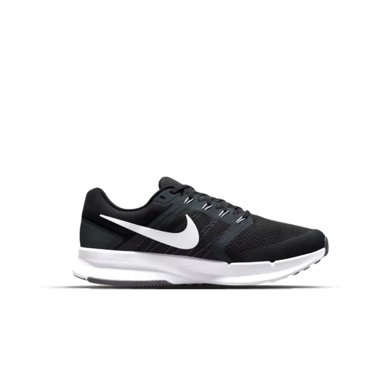 NIKE RUN SWIFT 3