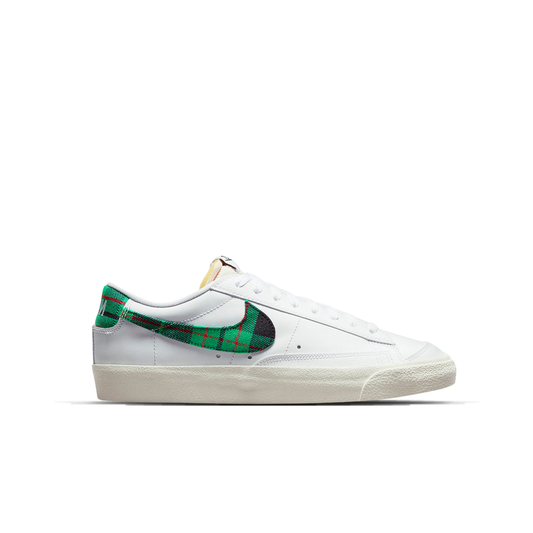 NIKE WAFFLE One SE