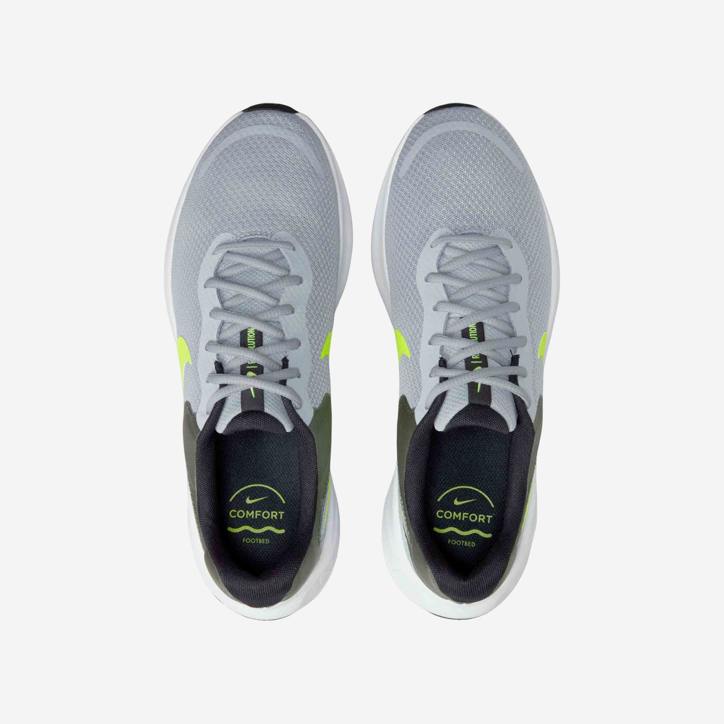 NIKE REVOLUTION 7