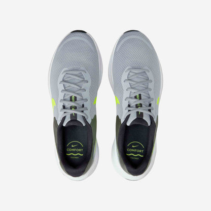 NIKE REVOLUTION 7
