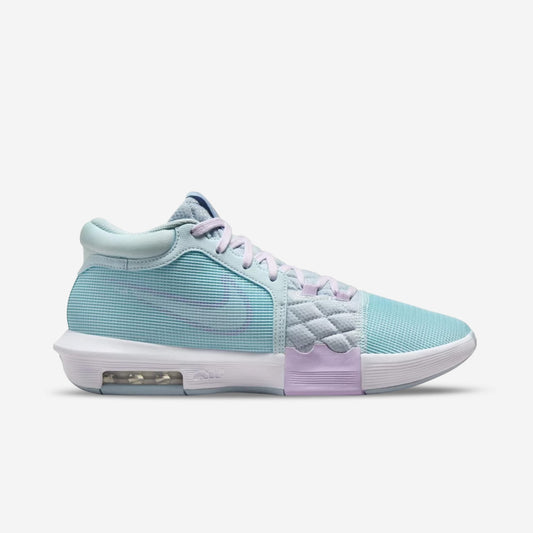 LEBRON WITNESS 8