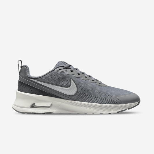 NIKE AIR MAX NUAXIS