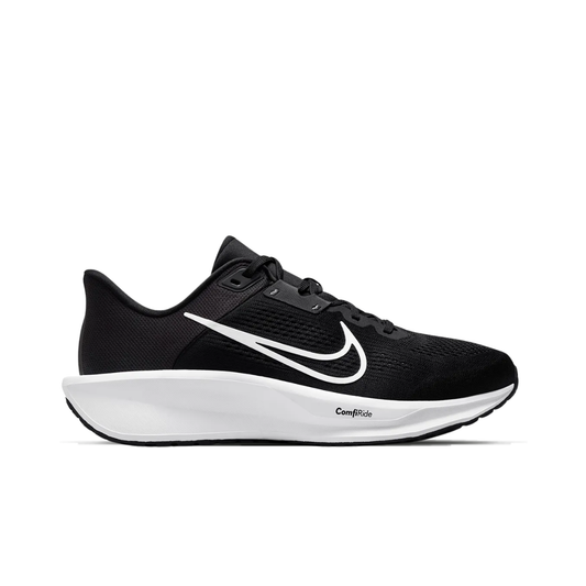 NIKE QUEST 6