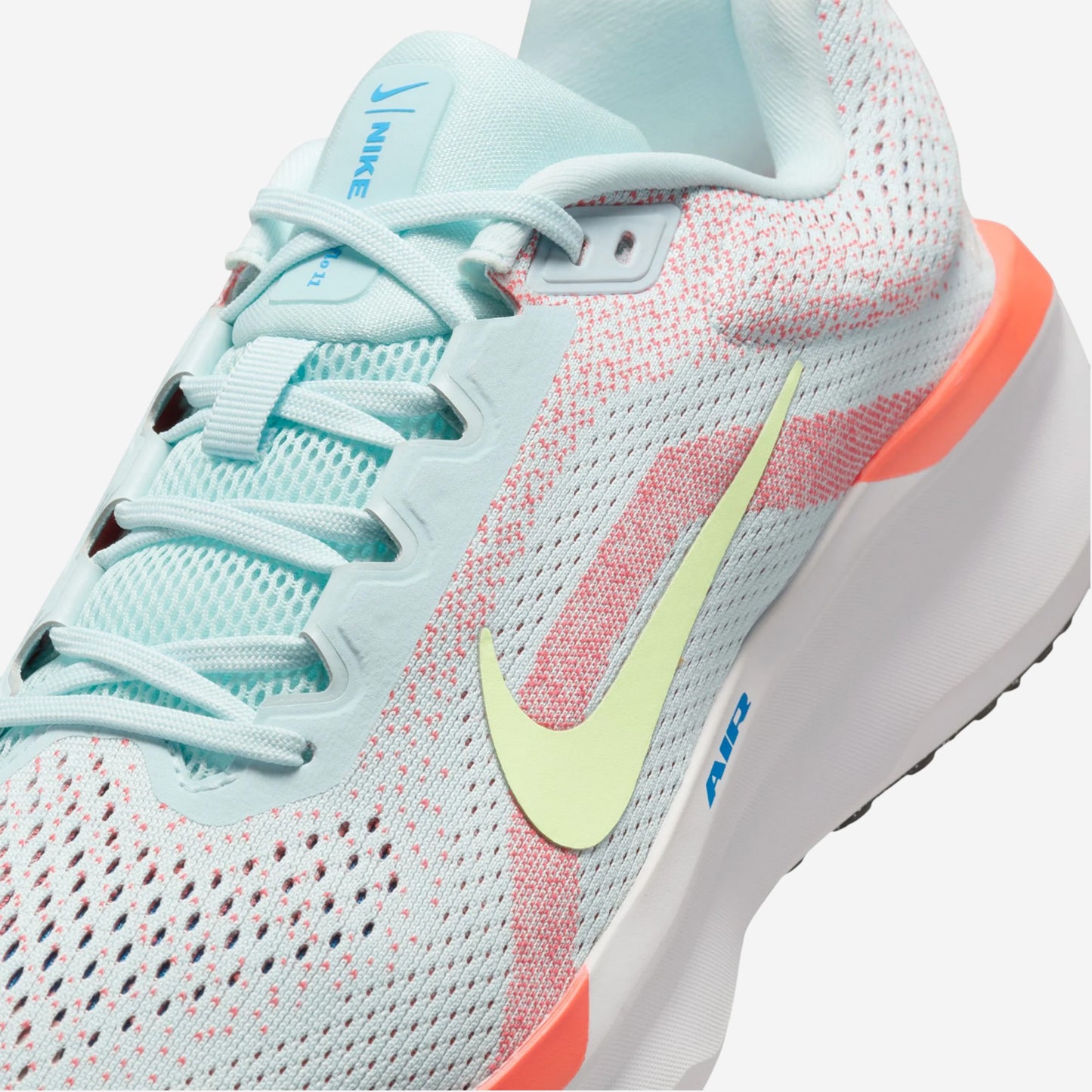 NIKE WINFLO 11