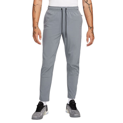 Nike Unlimited Dri-Fit