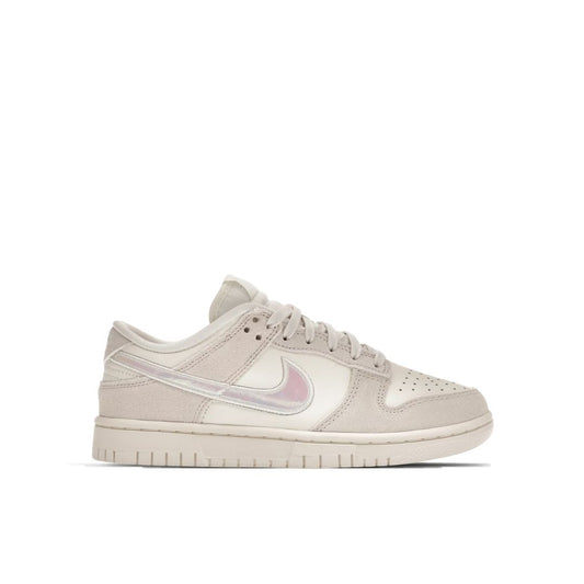 NIKE DUNK LOW WMNS